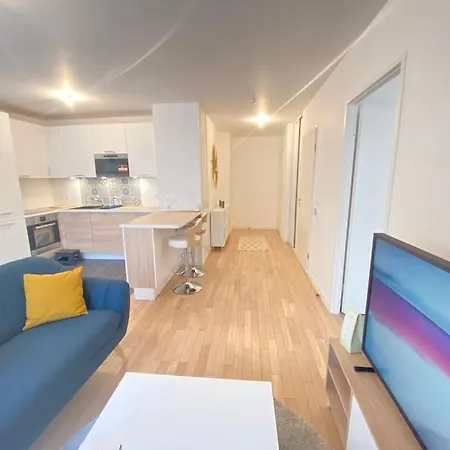 Standing Paris La Defense Arena Нантерр