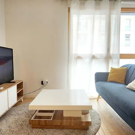 Standing Paris La Defense Arena Апартаменты *